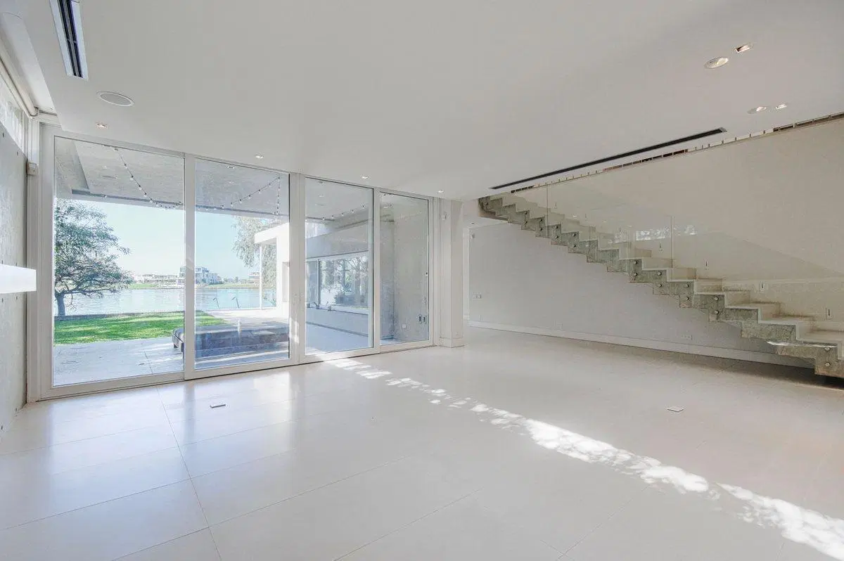 LA ISLA - VENTA CASA EN LAGO CENTRAL 4