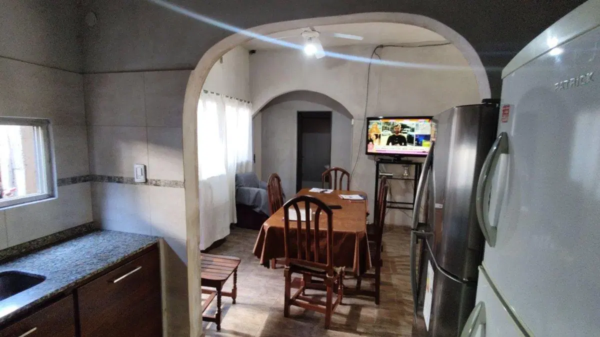CASA EN VENTA EN ITUZAINGO LOTE PROPIO 2