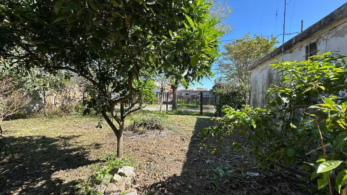 Terreno en venta en Merlo con construccion 3