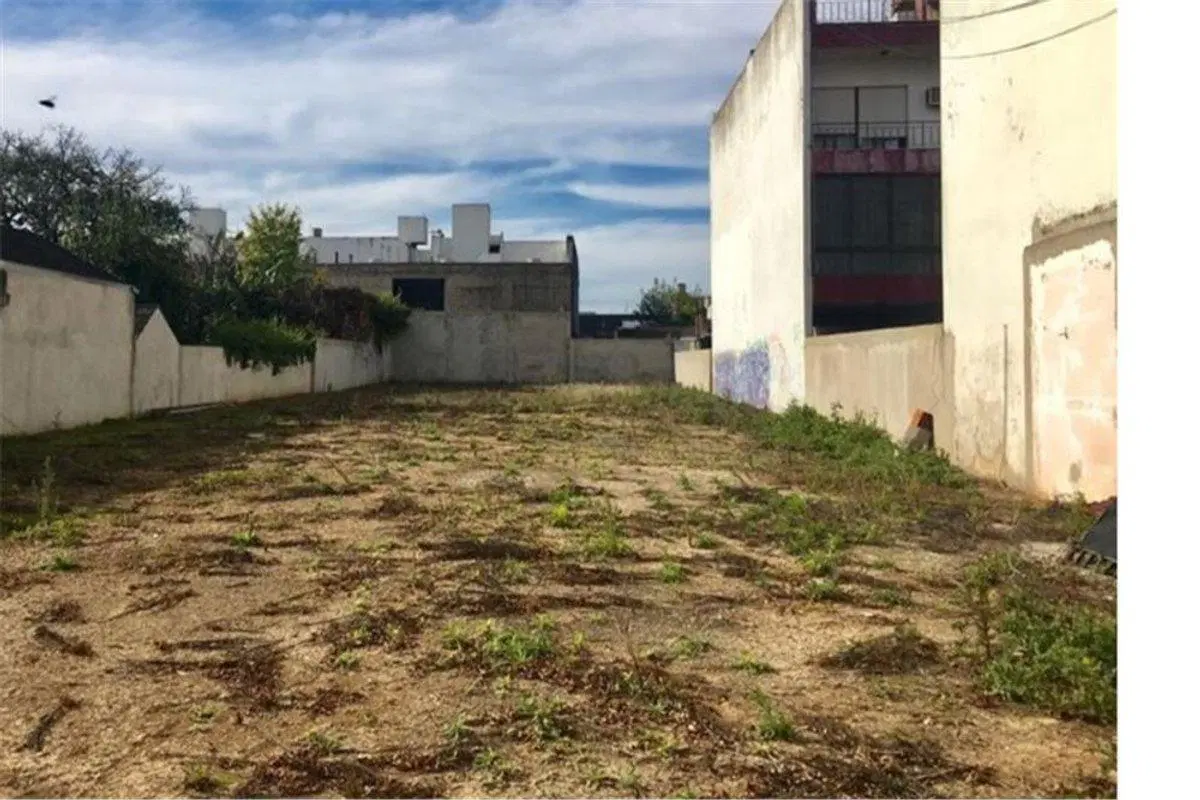 VENTA TERRENO CASTELAR CERCA ACCESO OESTE 900M2 3