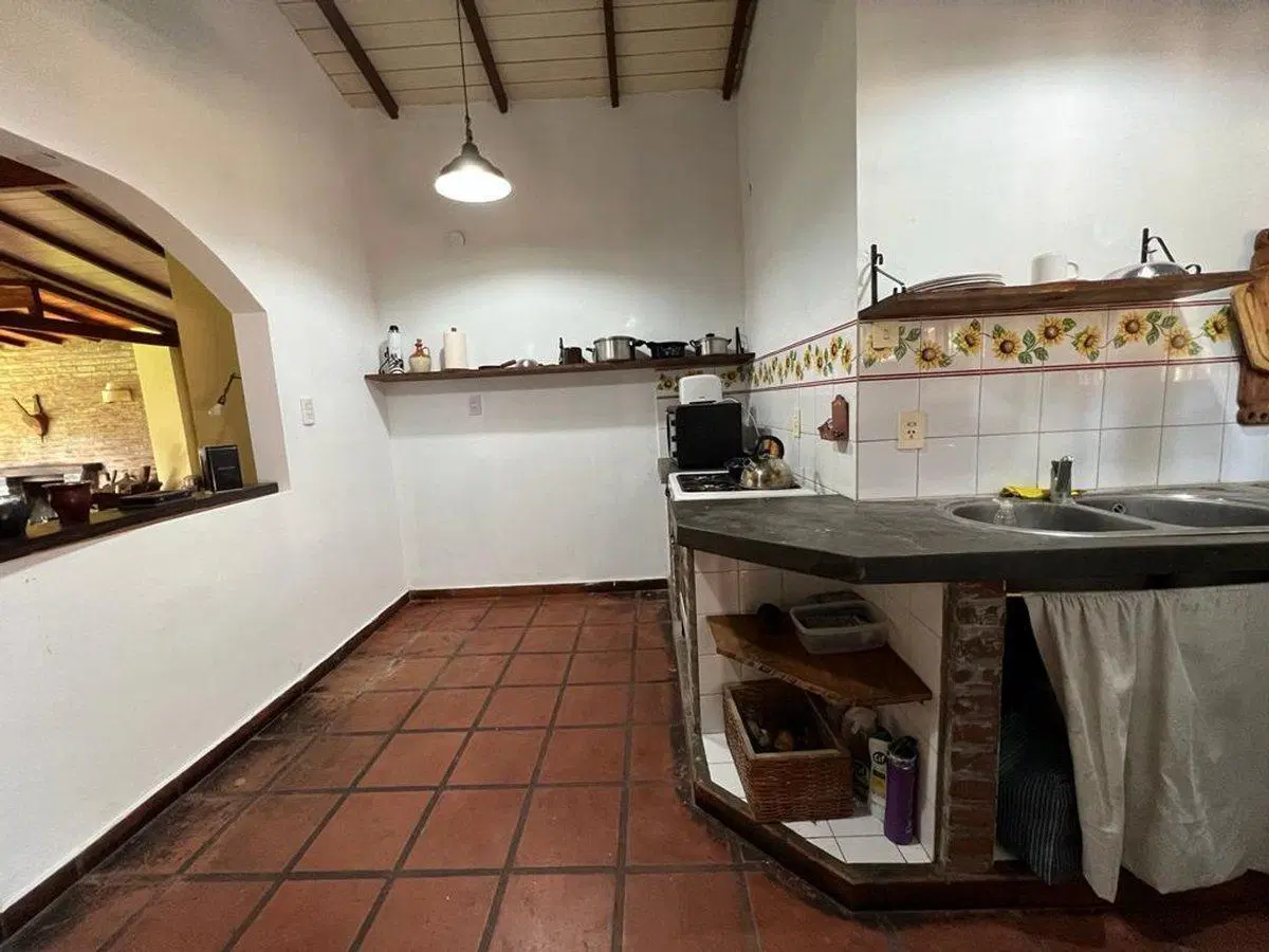 ALQUILER CASA 4 AMBIENTES  PILETA PARQUE LELOIR 2