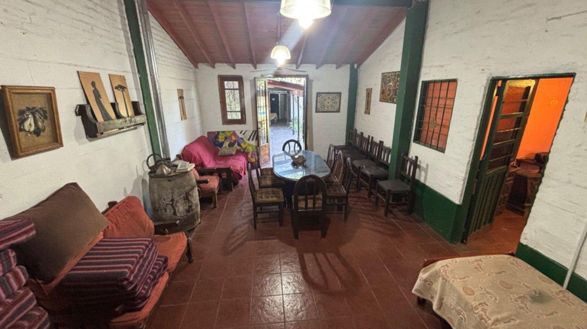 Foto de VENTA CASA 4 AMB PILETA, MORENO A 50M DE ACC OESTE, imagen 2