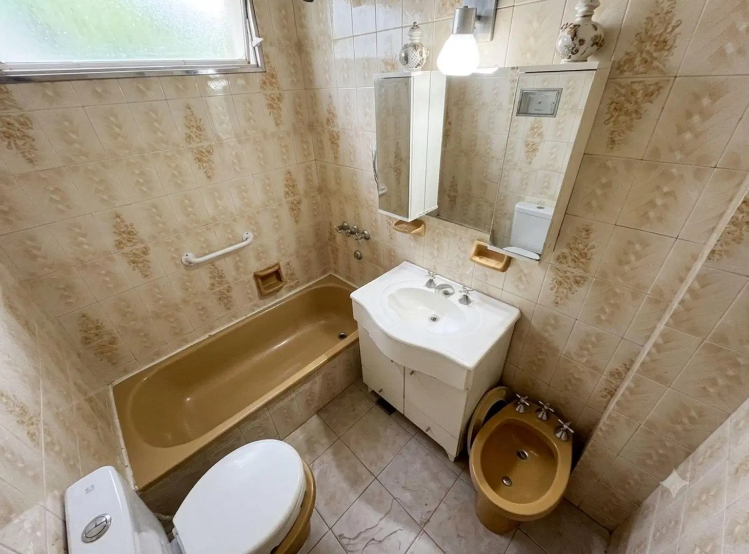 VENTA DEPTO CABALLITO 3 AMB DOBLE BALCÓN Y BAULERA 4