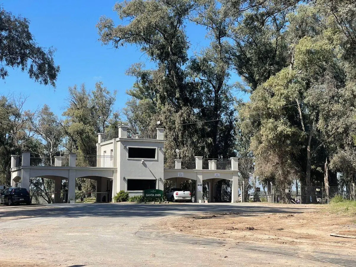 VENTA PERMUTA Lote 2000 m2 a la LAGUNA Santa Inés 3