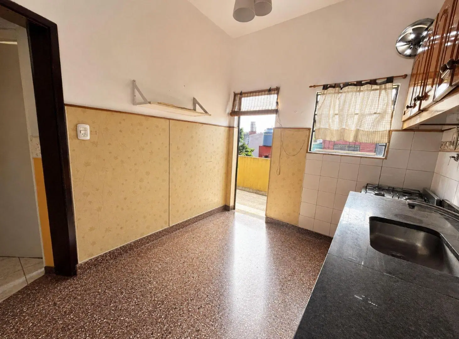 VENTA PH 4 AMB - ESCRITORIO-BALCON-TERRAZA-CASEROS 4