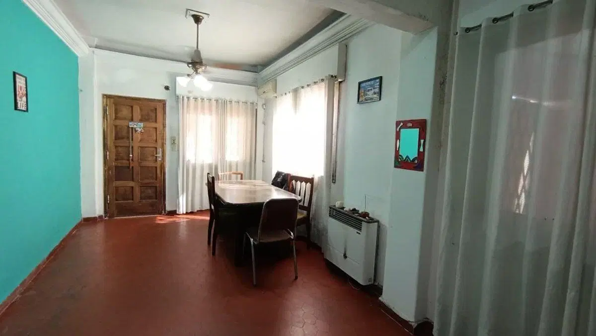 VENTA CASA 4 AMB + DPTO 2AMB C/ COCHERA EN MERLO 5