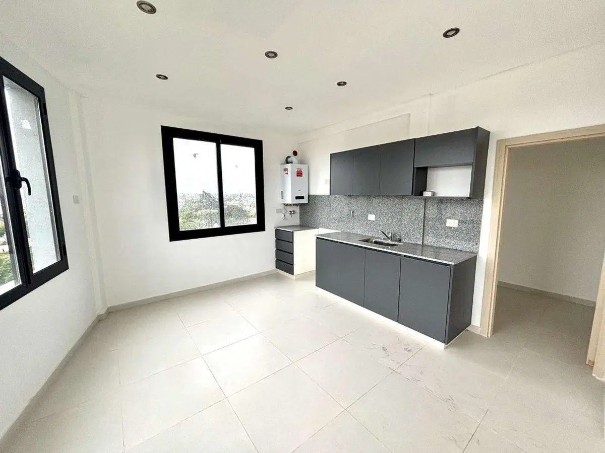 Venta departamento 4 amb Padua cochera y baulera 3