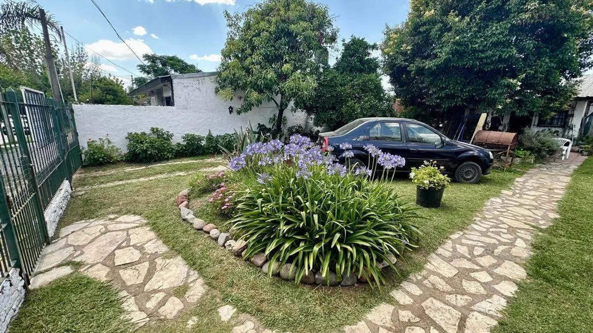 VENTA CASA 3 AMB ITUZAINGO EXCLENTE UBICACION 4