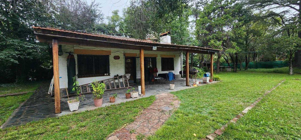 Quinta de 3.650 m2 zona residencial Moreno