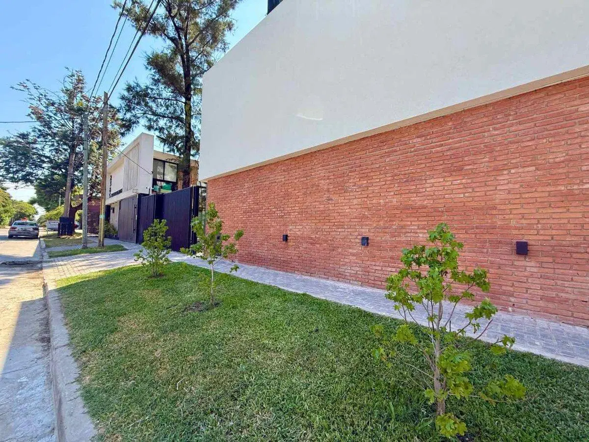 VENTA TRIPLEX 4 AMB PARQUE COCHERA DOBLE 4
