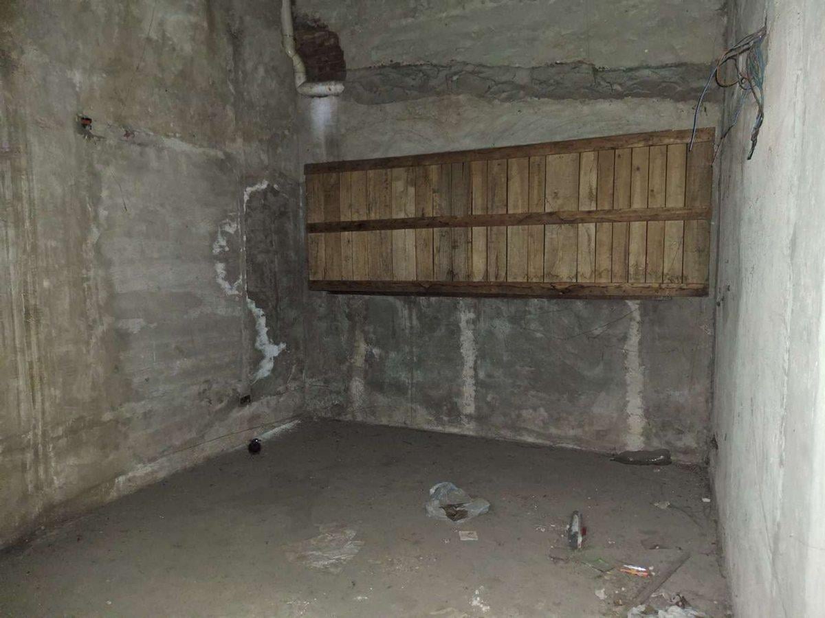 VENTA LOTE CON CASA A DEMOLER RECICLAR MORON 391m2