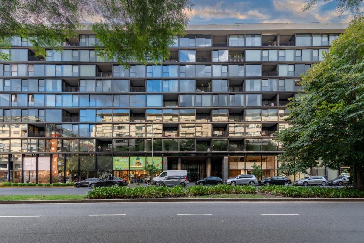 VENTA DEPTO 2 AMB LUMIERE PUERTO MADERO COCHERA