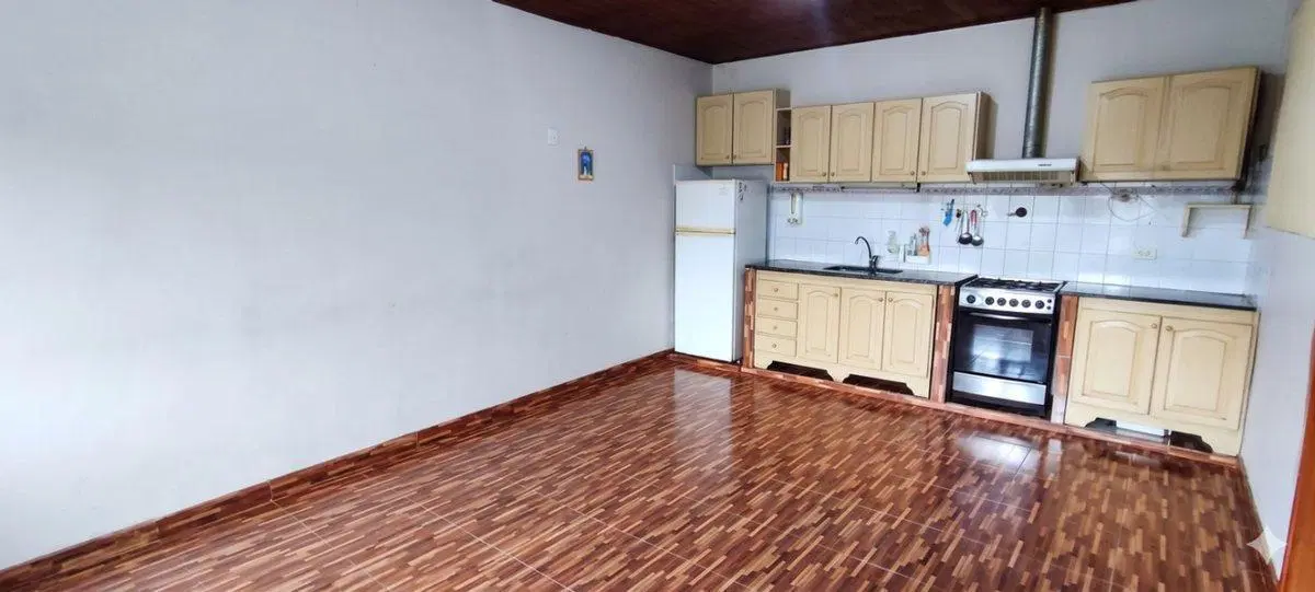 VENTA CASA 3 AMB JARDIN TERRAZA GALPON SAN MIGUEL 5