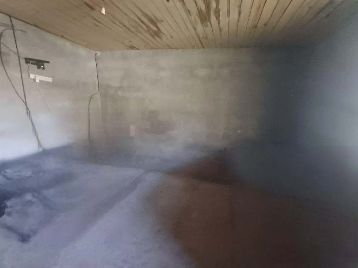 VENTA CASA PRESIDENTE DERQUI CENTRO A REFACCIONAR 2