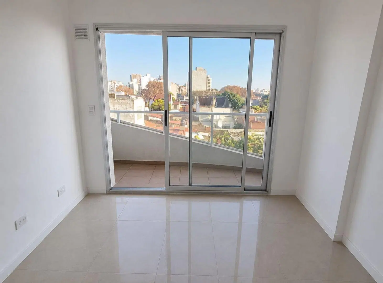 VENTA DEPARTAMENTO 2 AMBIENTES CASEROS AMENITIES 4