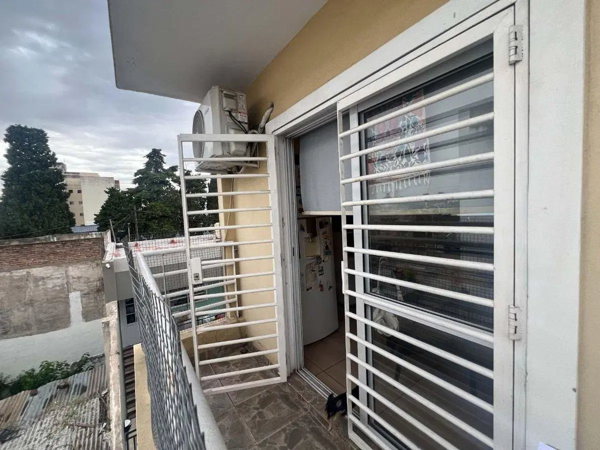 VENTA DPTO TERRAZA PROPIA 3AMB CASANOVA  BALCON 2