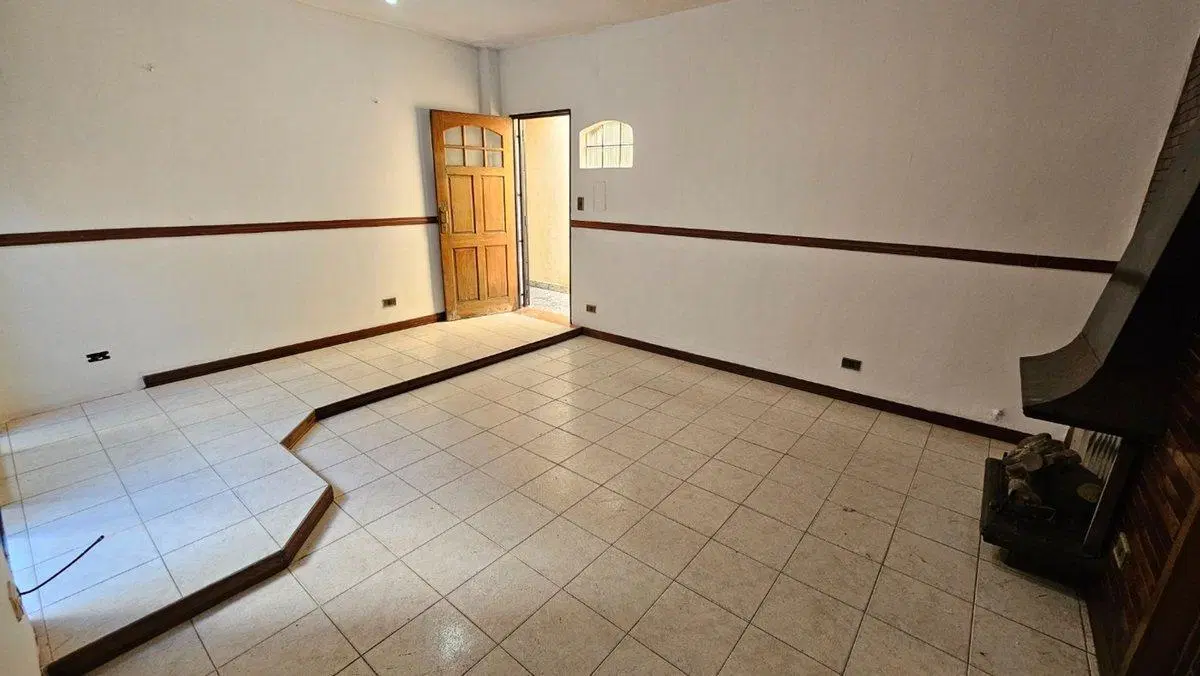 VENTA PH P/ 2 FAMILIAS 2 Y 4 AMB VILLA LUGANO 3