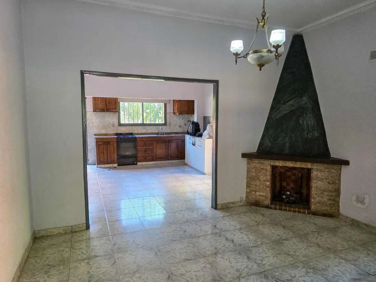 VENTA PH 3 AMBIENTES TERRAZA PROPIA JARDIN COCHERA 2