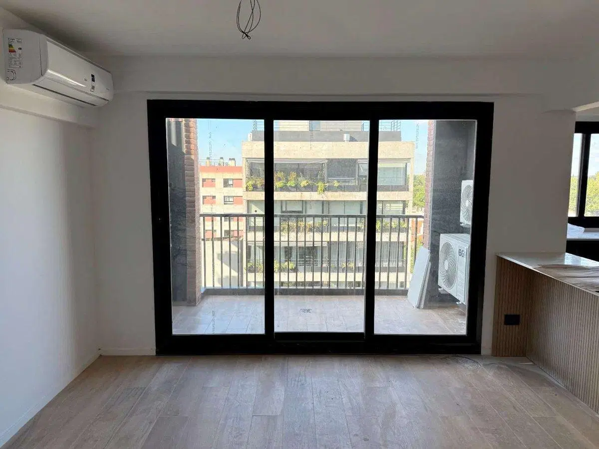 VENTA DPTO 4 AMB EN ITUZAINGO CON TERRAZA PROPIA 2