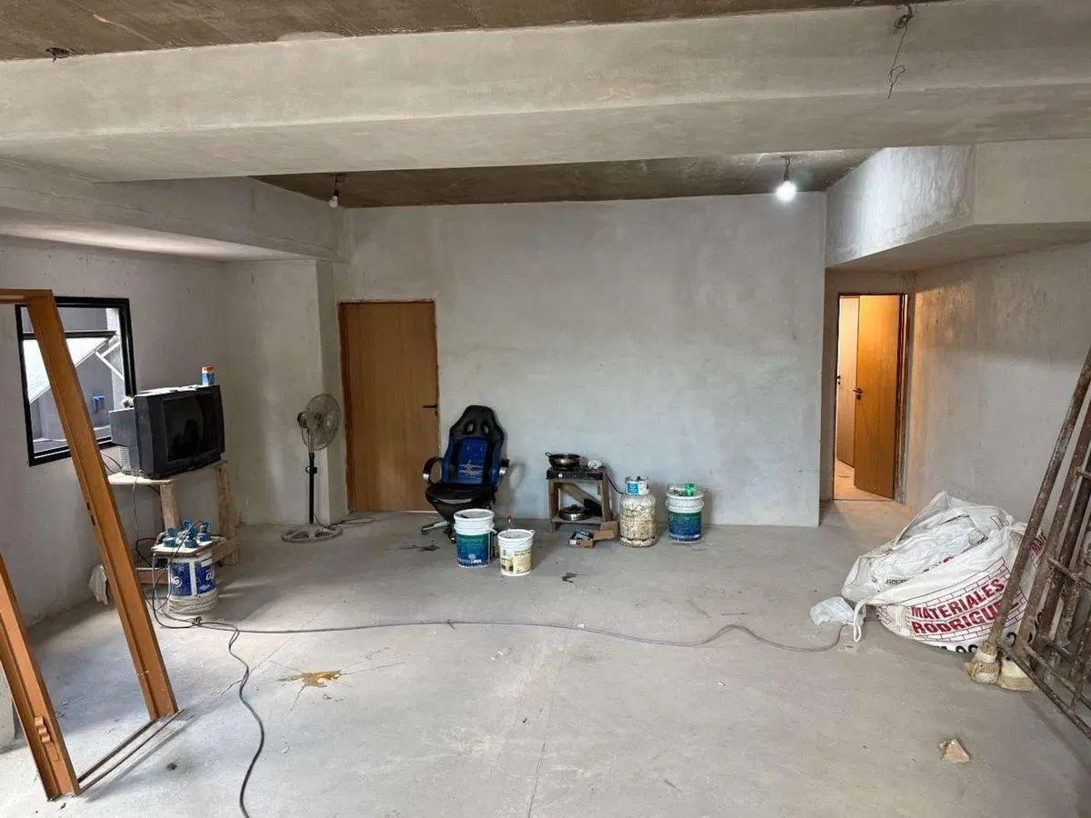 VENTA LOCAL A ESTRENAR BRICKHOUSE ITUZAINGO 150M2 4