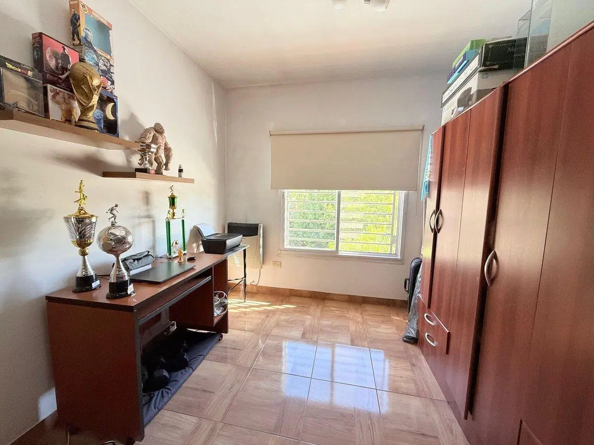 CASA MULTIFAMILIAR   – MERLO NORTE 2
