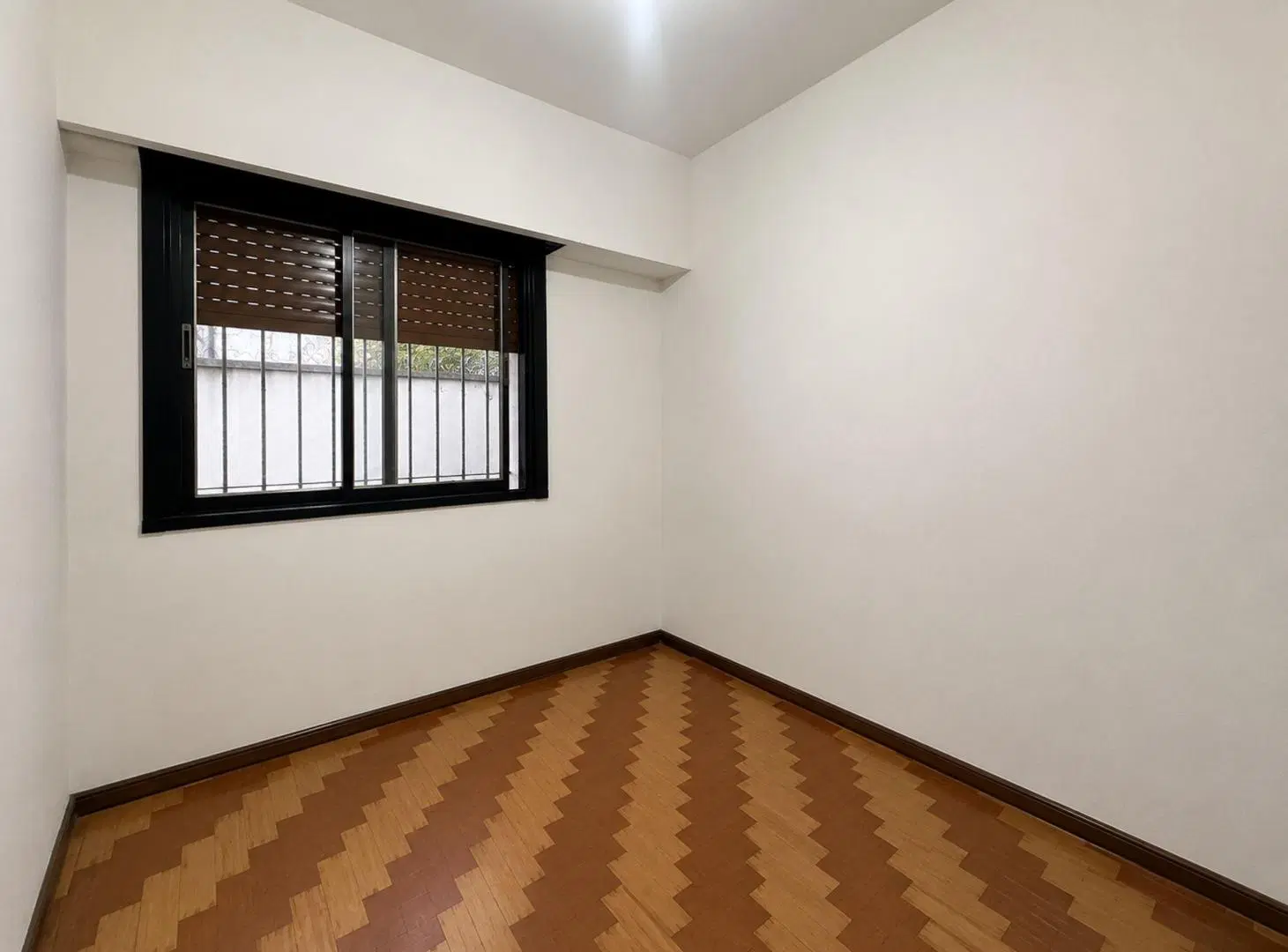 CASA 4 AMB  VENTA PADUA COCHERA PATIO 2