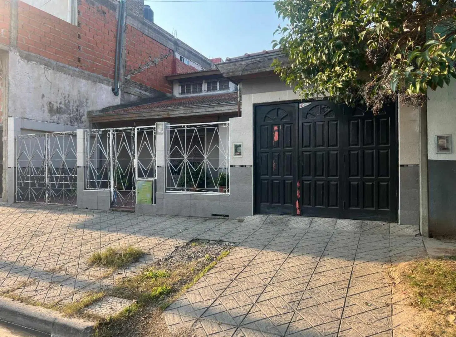 CASA VENTA R.CASTILLO 4 AMB PATIO/COCHERA/QUINCHO 4