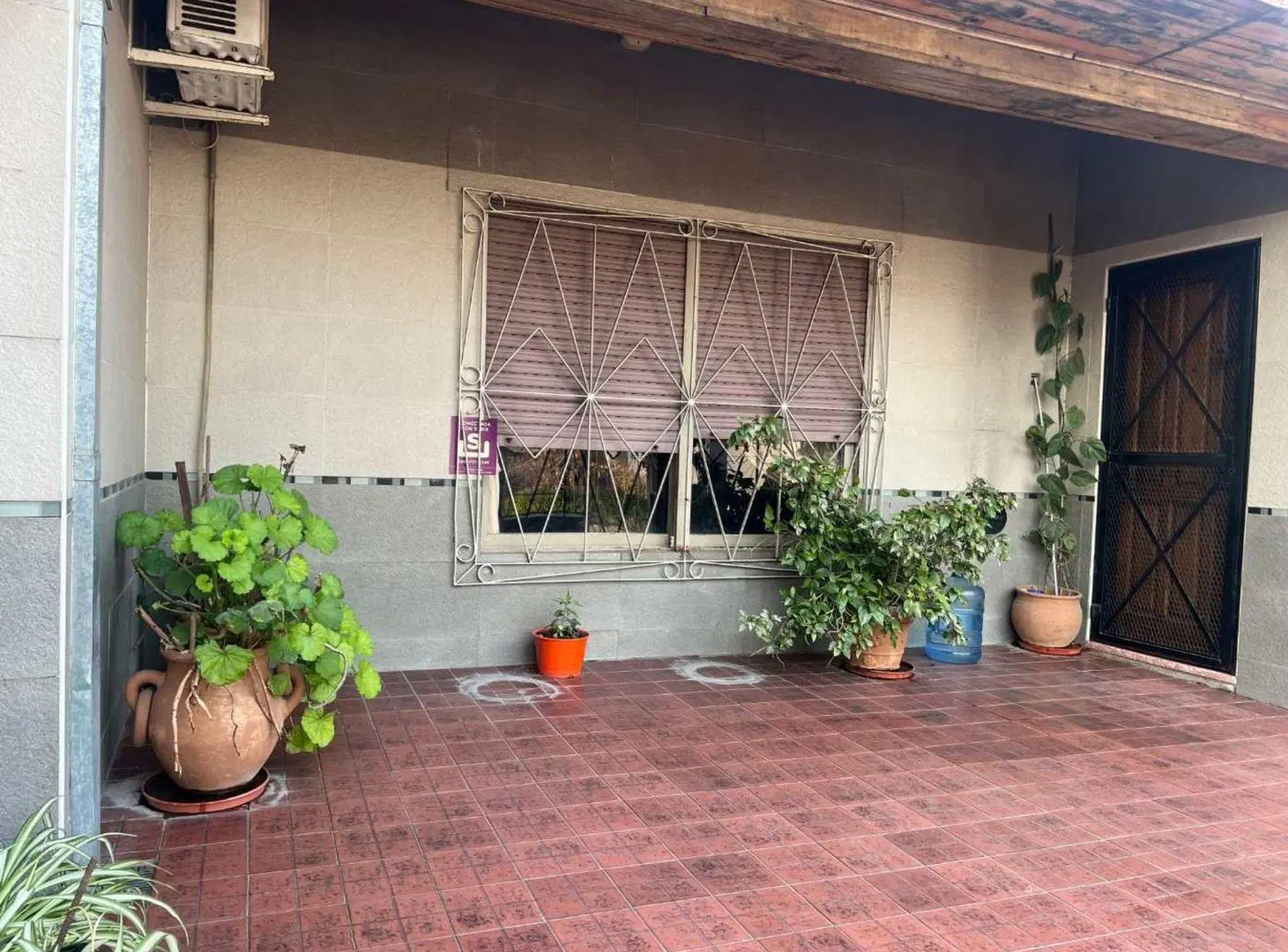 CASA VENTA R.CASTILLO 4 AMB PATIO/COCHERA/QUINCHO 8
