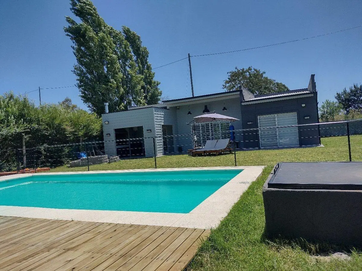Venta casa en General Rodriguez 2