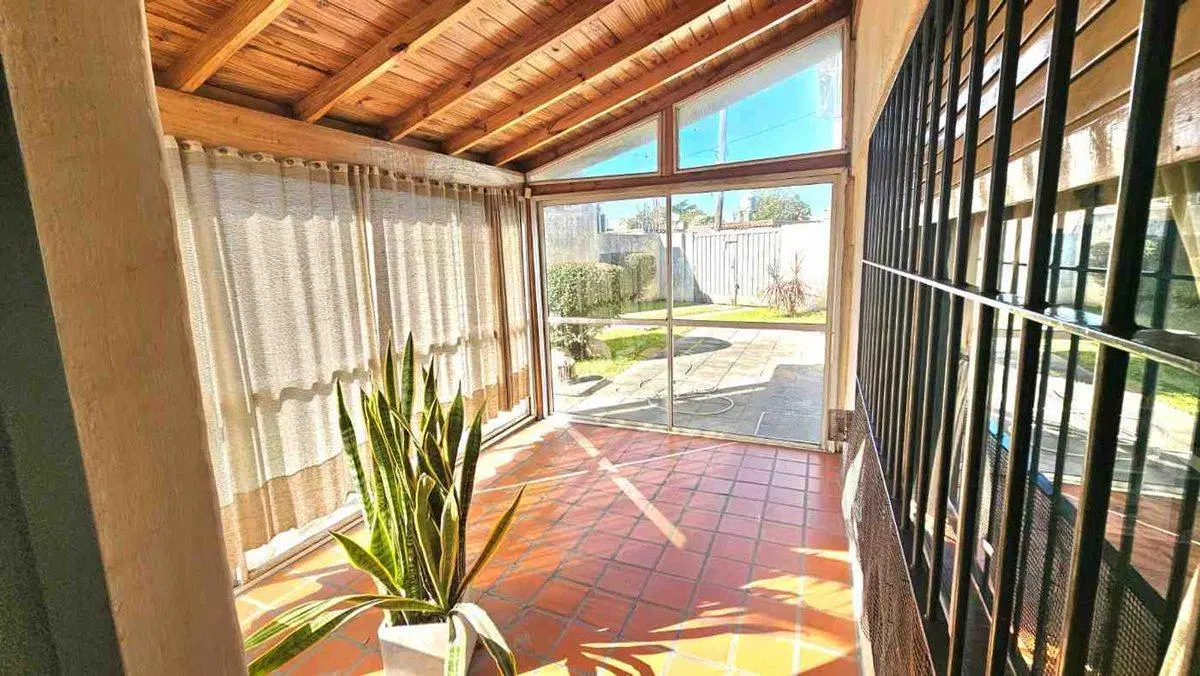 VENTA CASA 6 AMB DUEÑO FINANCIA LA PERLITA MORENO 2
