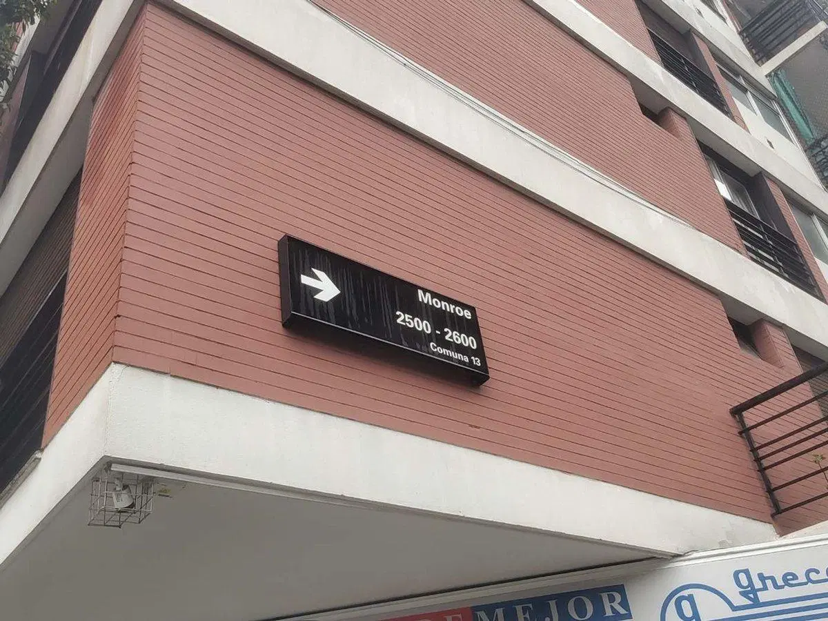 COCHERA AV MONROE y CIUDAD de la PAZ OPORTUNIDAD!! 4