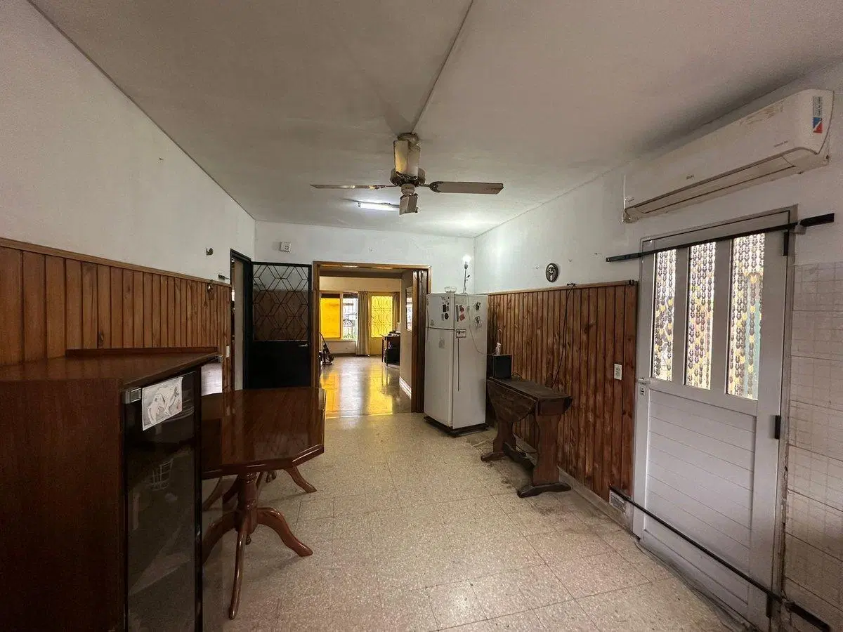 VENTA CASA 4 AMBIENTES COCHERA LOTE PPIO ITUZAINGO 3