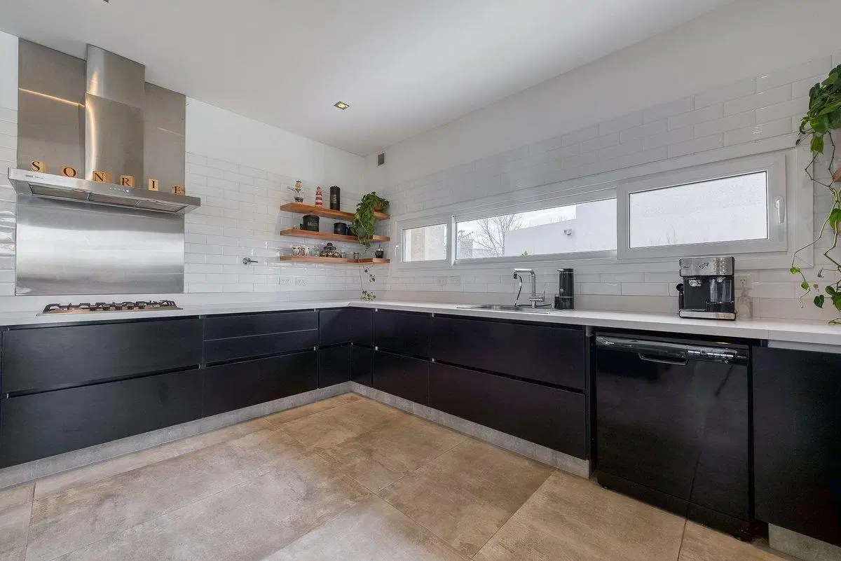 VENTA CASA 5 AMB PREMIUM TERRAVISTA GRAL RODRIGUEZ 3