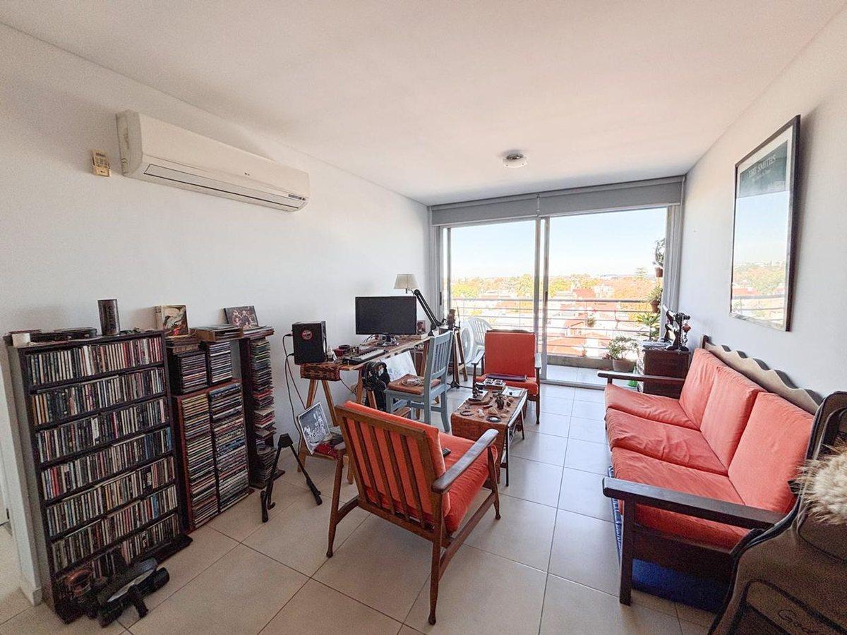 Foto de VENTA DEPTO 2 AMB CON COCHERA - CASTELAR, imagen 2