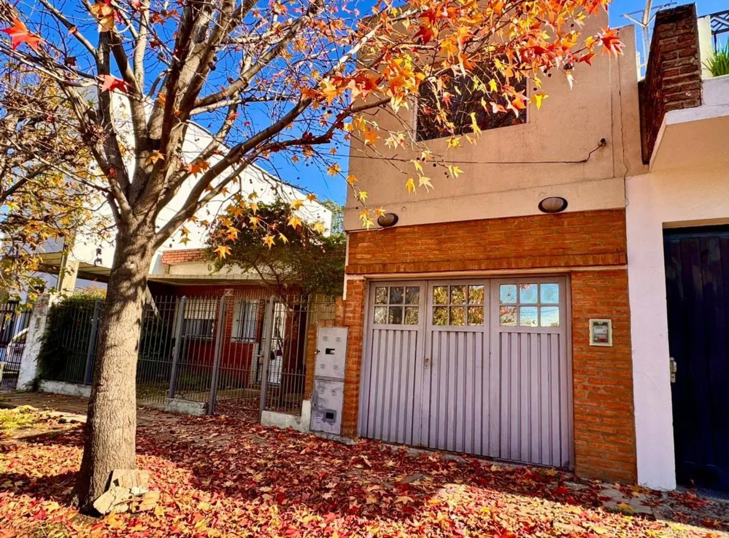 VENTA EN BLOCK 2 CASAS 3 AMB C/U CASTELAR NORTE 5