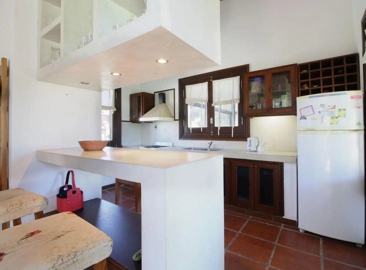VENTA CASA C/PISCINA Bo.Cerrado ARROYO DULCE LUJAN 2