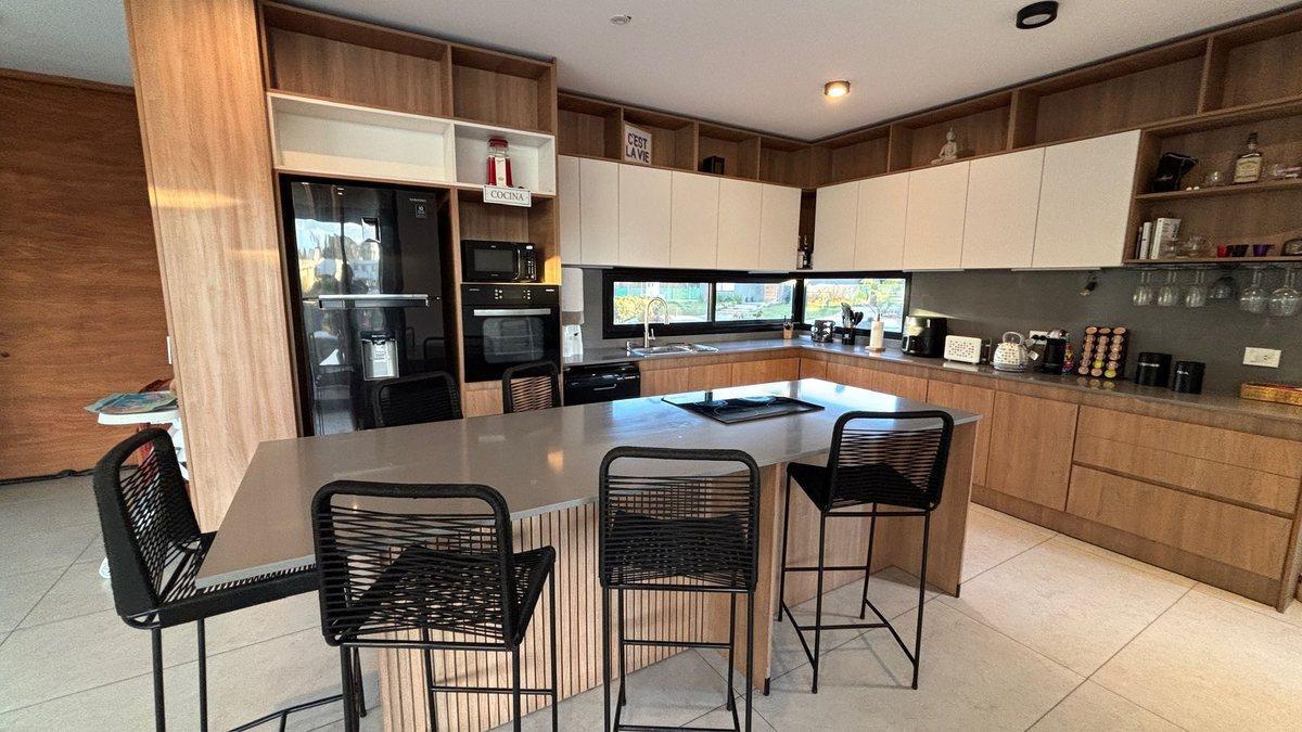 Foto de VENTA CASA BARRIO F.DE ALVAREZ ANTICIPO Y CUOTAS, imagen 4