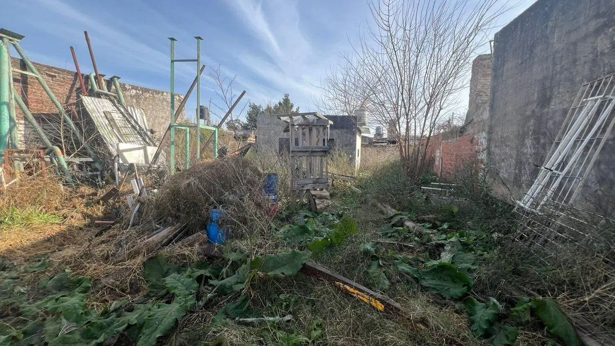 VENTA CASA A RECICLAR - GRAL. RODRIGUEZ 5