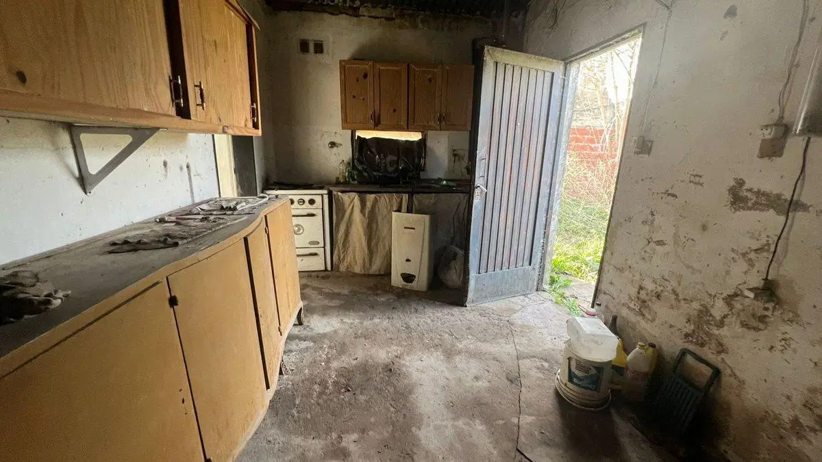 VENTA CASA A RECICLAR - GRAL. RODRIGUEZ 3
