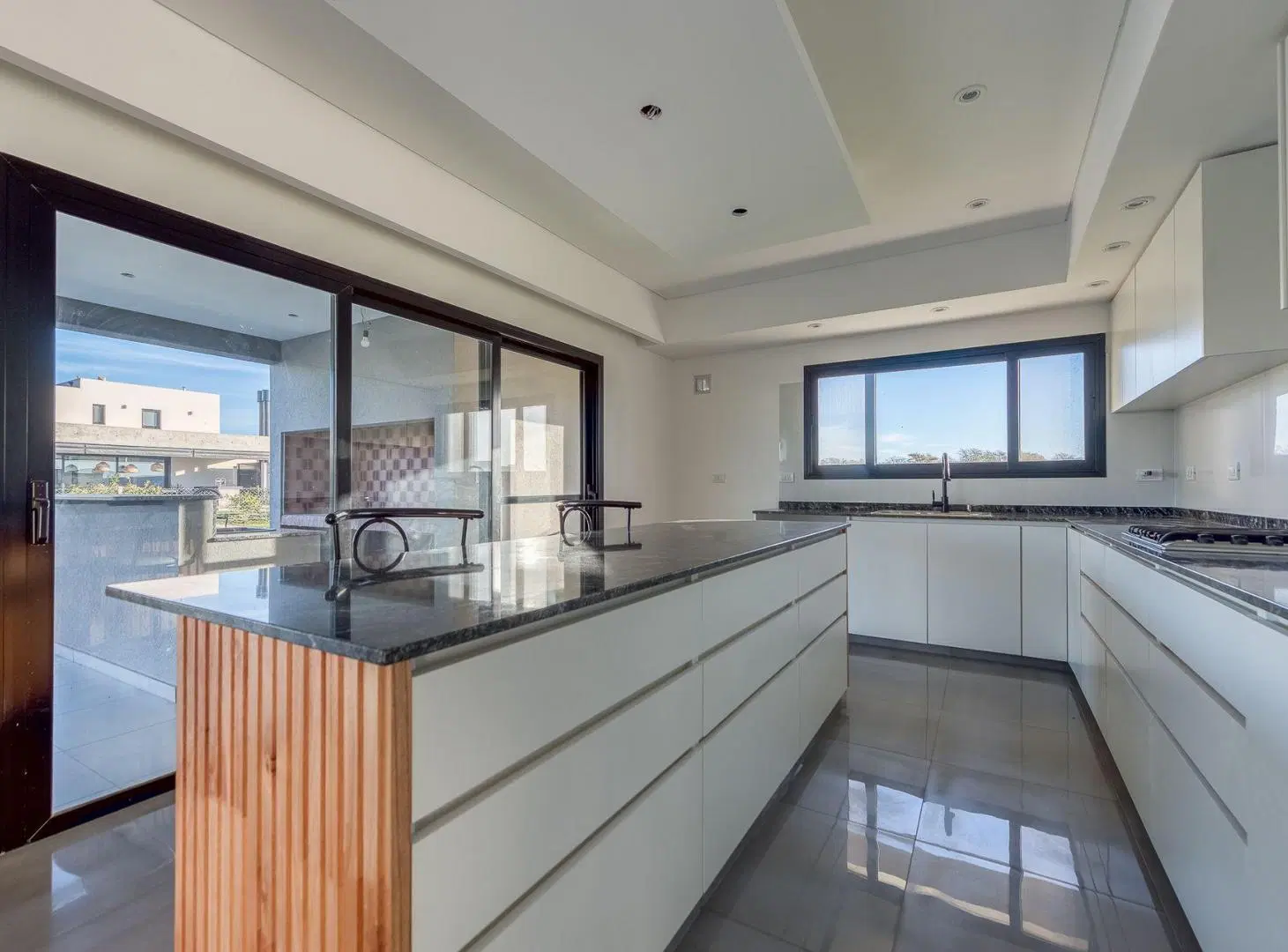 VENTA CASA BARRIO PRIVADO PRADOS DEL OESTE 2