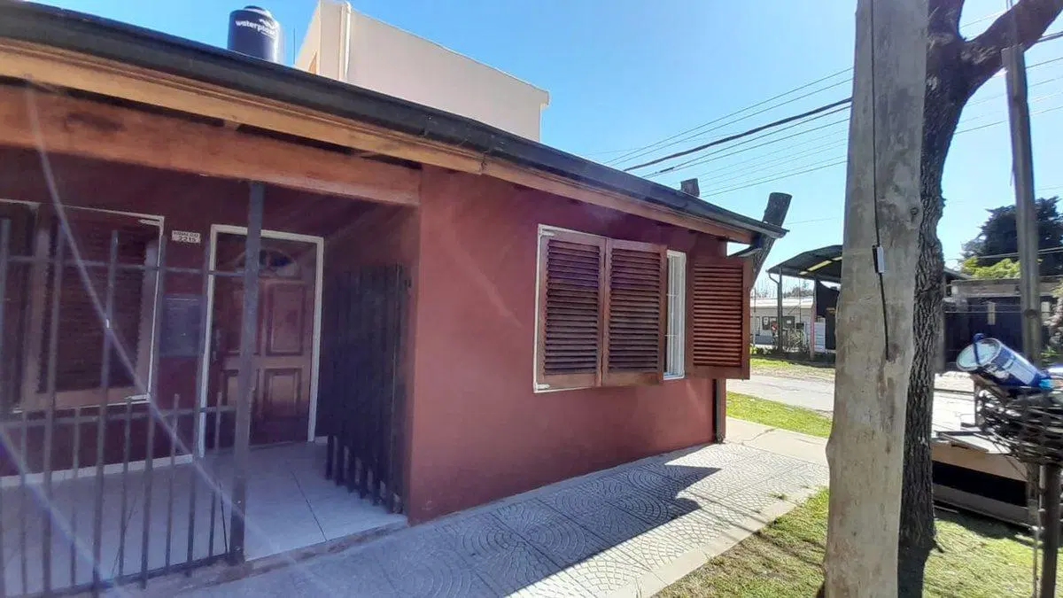 VENTA PH 3 AMBIENTES EN CASTELAR OFRECE FINANCIAR 5