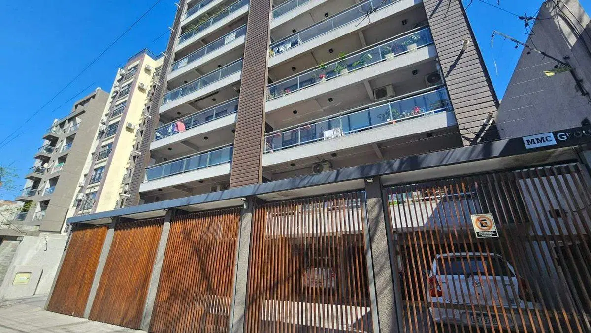 VENTA DEPTO 3 AMB PARRILLA PILETA MORON APTO PROF 5
