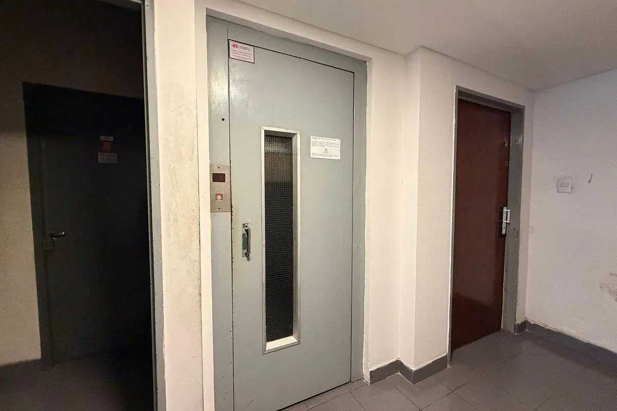 VENTA Mono PISO ALTO Balcon CREDITO. Caballito 2