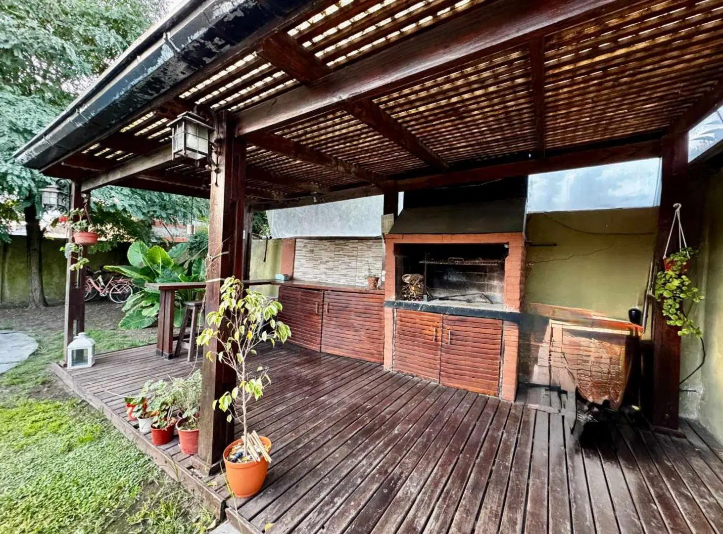 Casa APTO CREDITO HIPOTECARIO cerca Acceso Oeste 5