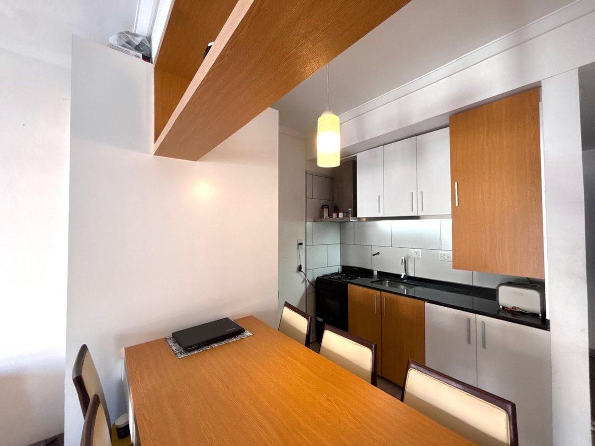 Foto de VENTA MONOAMBIENTE CASTELAR NORTE REFACCIONADO, imagen 3