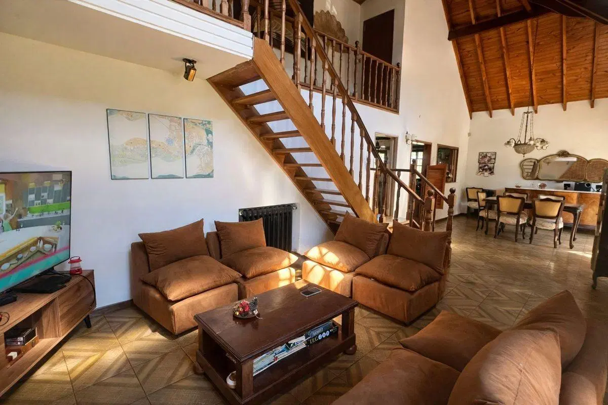 VENTA CHALET 5 AMB PILETA JARDIN EN EL MORO 4