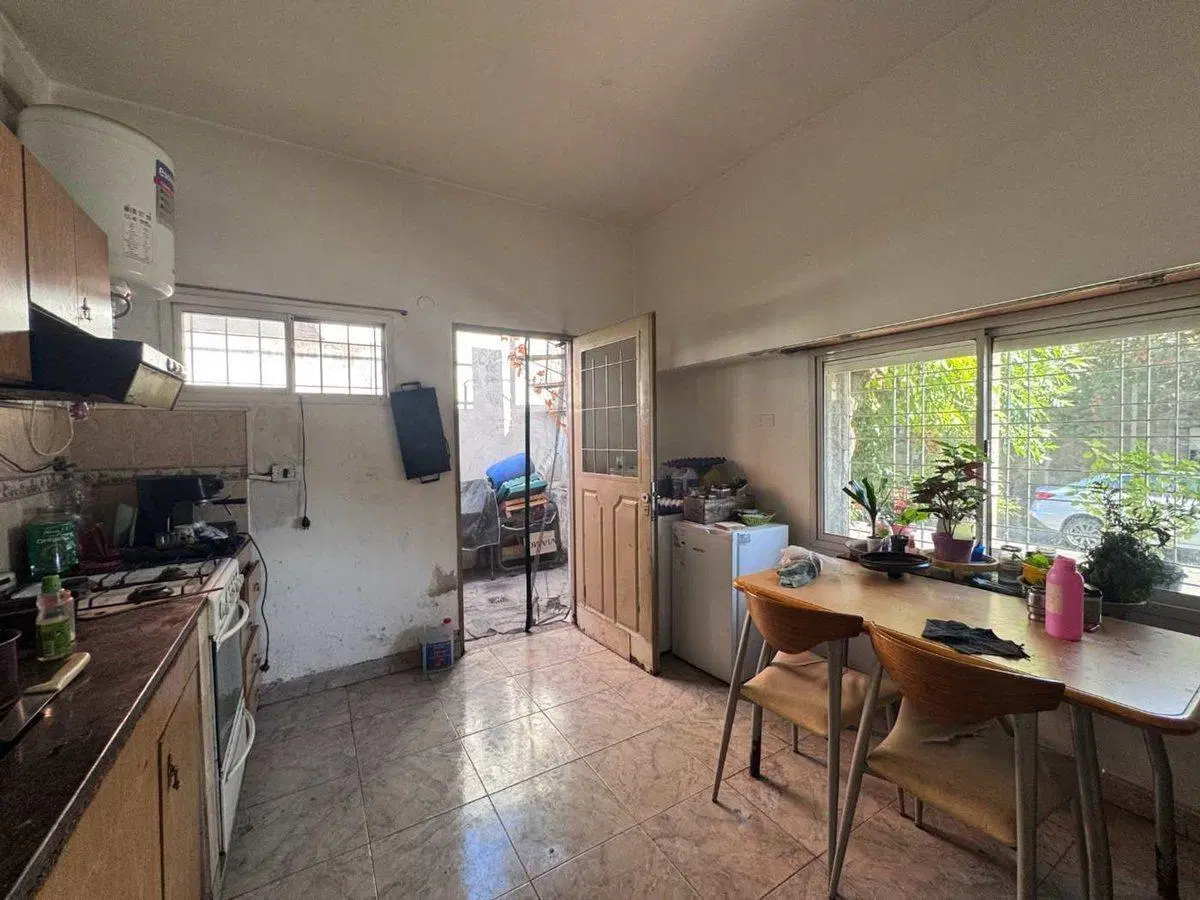 VENTA CASA MULTIFAMILIAR 2 DPTOS 2 AMB TABLADA 3