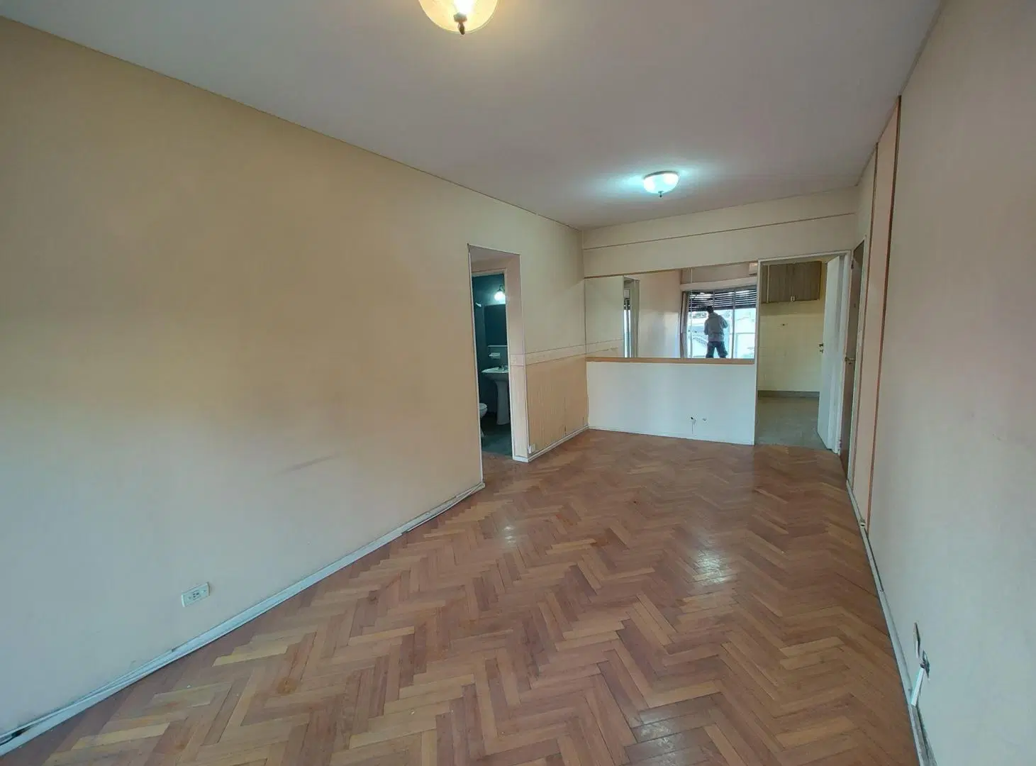 2 Ambientes c/ Balcón corrido - Vista Abierta 4