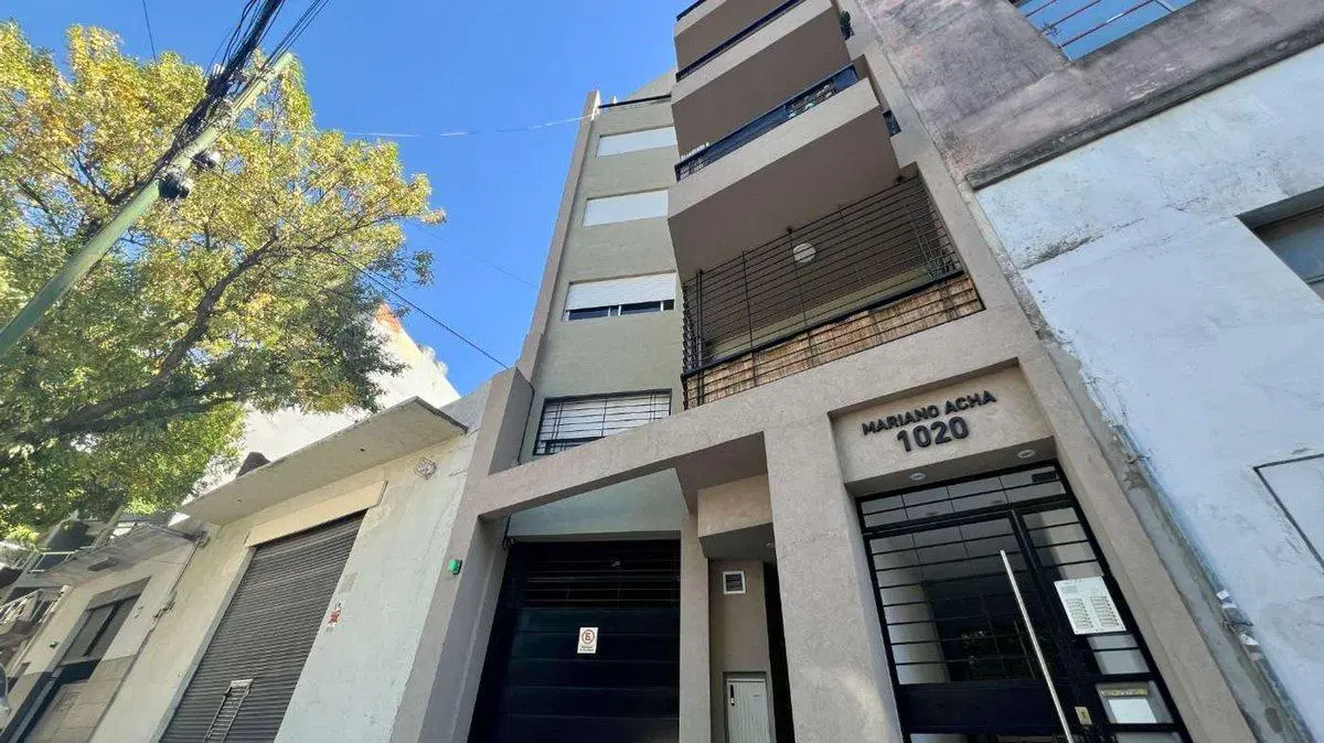 Venta Amplio Monoambiente APTO CREDITO 8