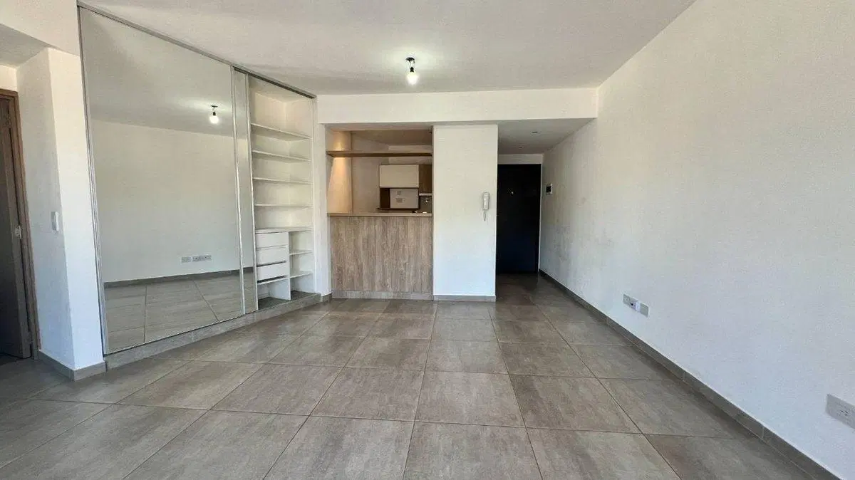Venta Amplio Monoambiente APTO CREDITO 2